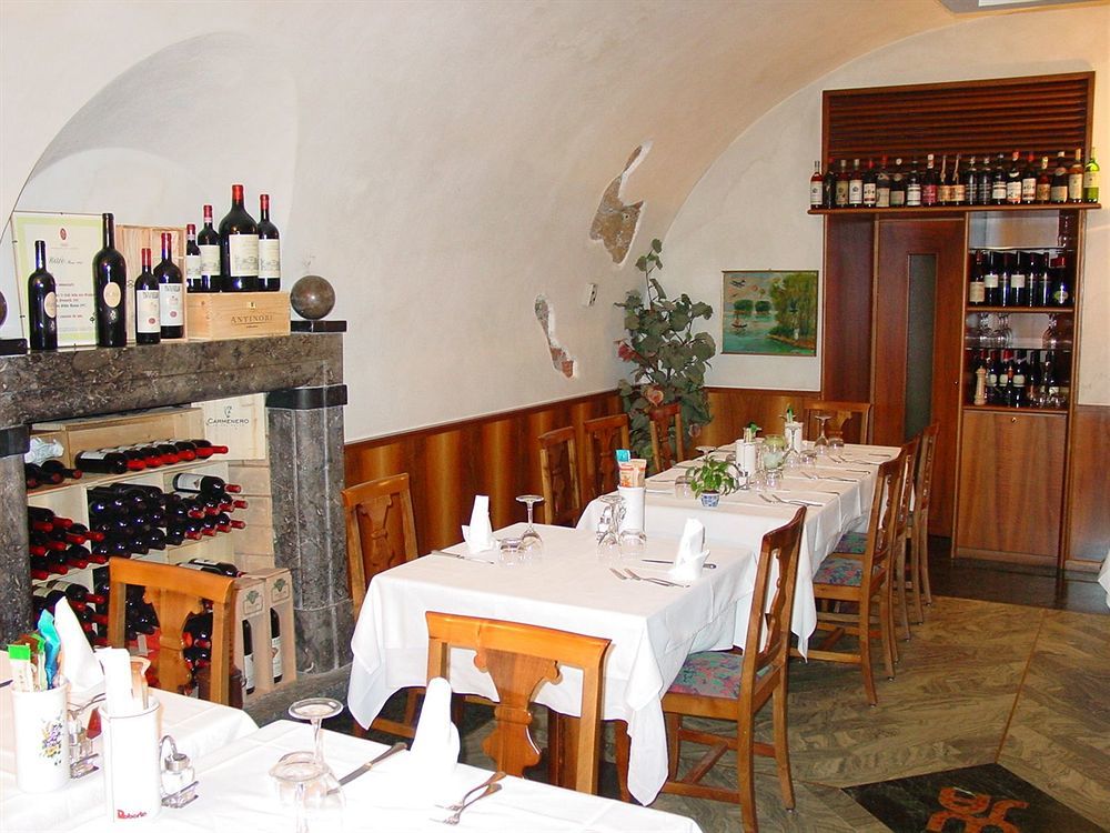 Albergo Moderno Lovere Εξωτερικό φωτογραφία
