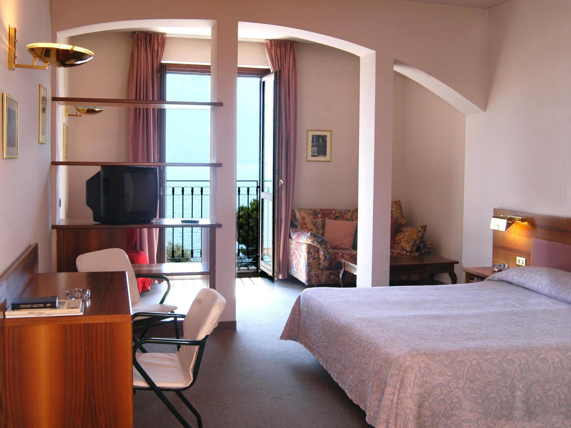 Albergo Moderno Lovere Εξωτερικό φωτογραφία